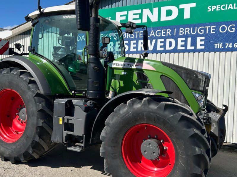 Fendt 724 Vario S4 Profi Plus Med Front PTO