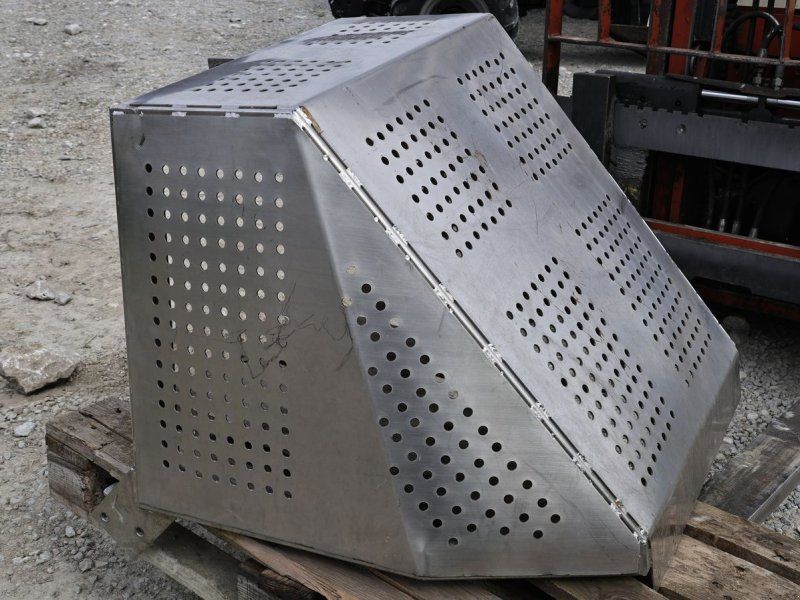 Valtra Frontschutz N