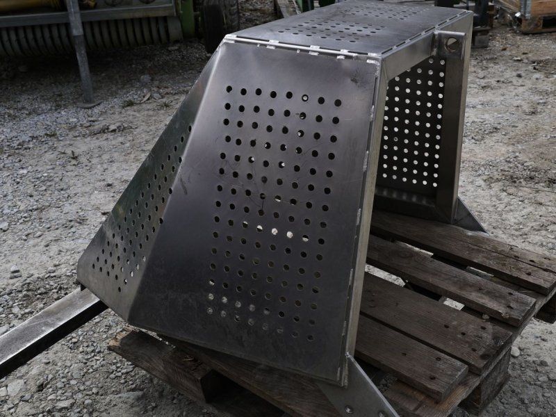 Valtra Frontschutz N