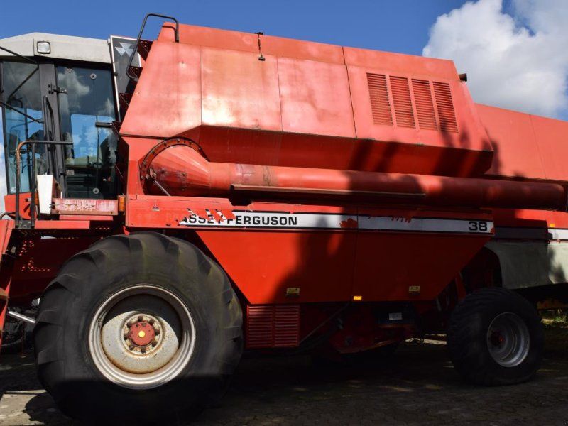 Massey Ferguson 38