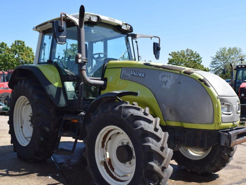 Valtra T120