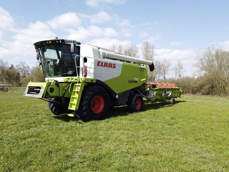 Claas GEBR. LION 750