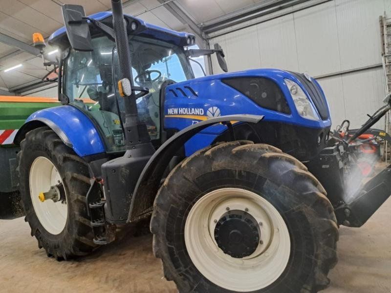New Holland T7.230APC