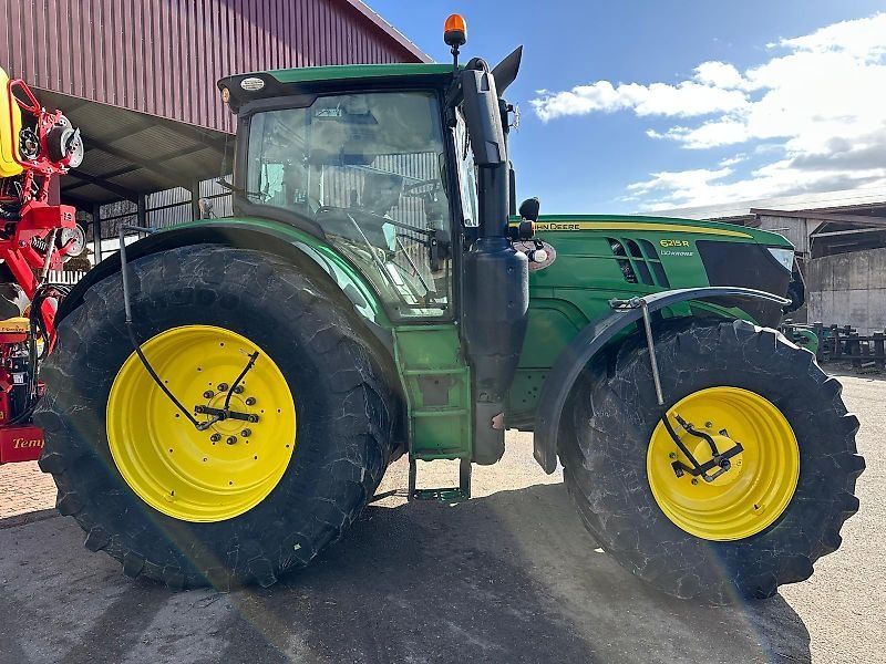 John Deere 6215R mit RDRA