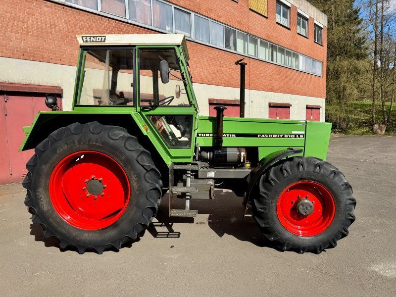 Fendt Favorit 610 LS Allrad, EZ 12/81, 40 KM/h, 9.800 h, 1.Hand ( 611