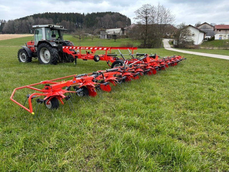 Kuhn GF 13003 T Sonderpeis Lagermaschine