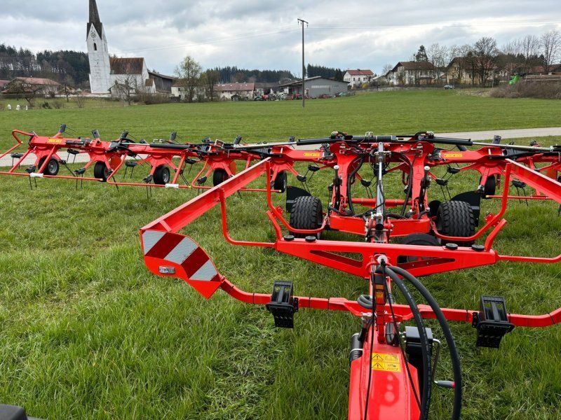 Kuhn GF 13003 T Sonderpeis Lagermaschine