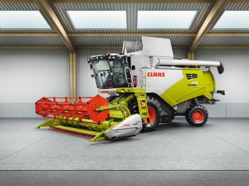 Claas Tucano 430 NEU bj21 Ausstellungsmaschine