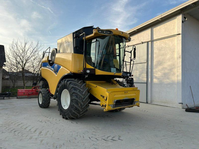 New Holland CX5080