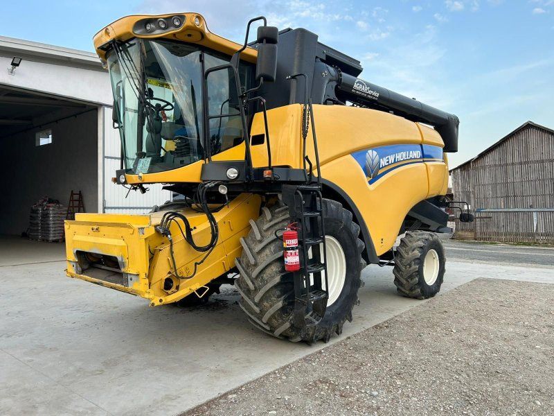New Holland CX5080