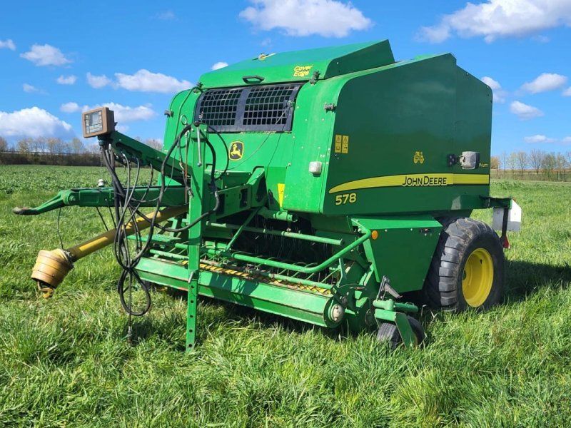 John Deere 578