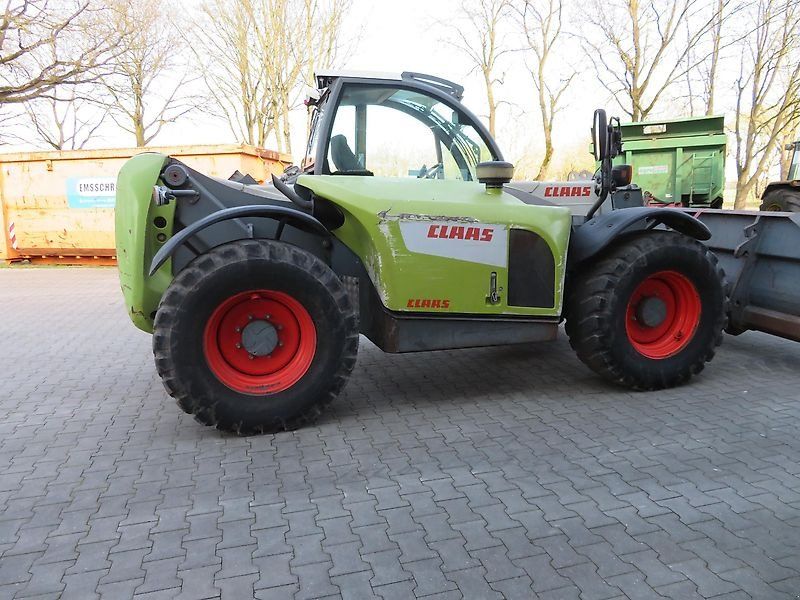 Claas 7040 Varipower 40/20 Km/H