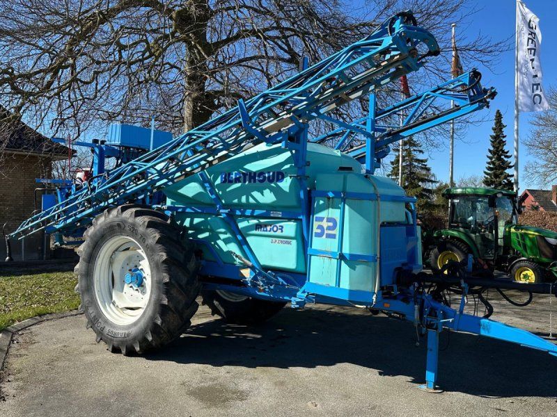 Berthoud Major 3200 24