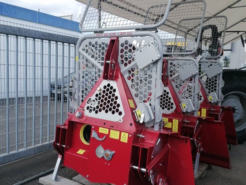 Tajfun EGV 65 AHK SG 1800Schild