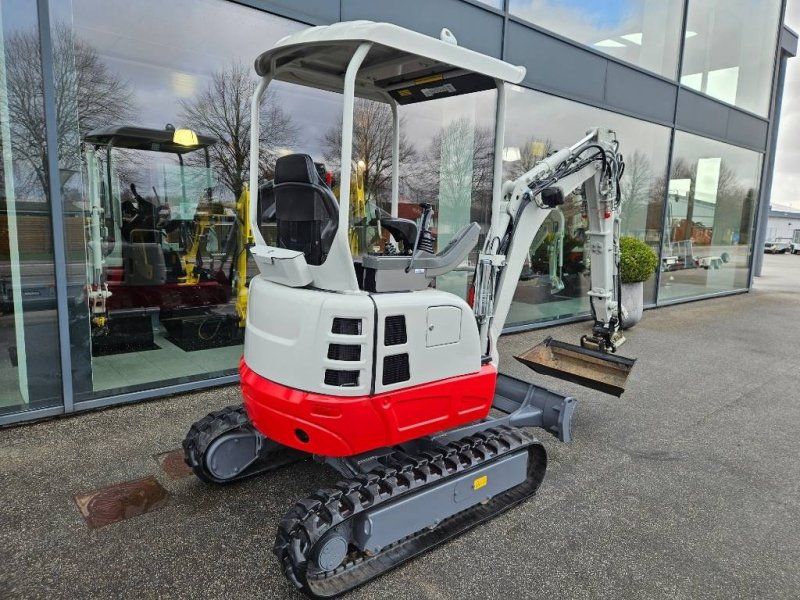 Takeuchi TB 215 R