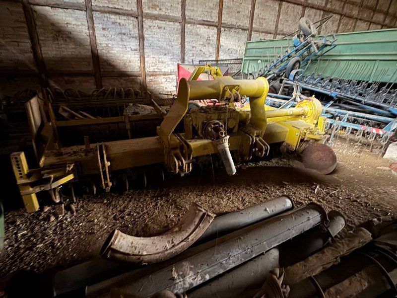 Dutzi KR 3000  Accordsähkasten und Scheibensähschar