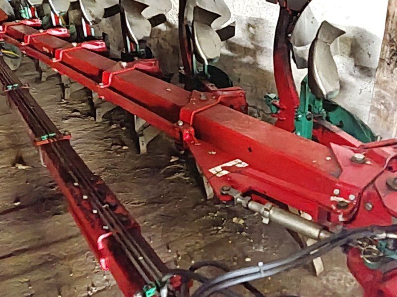 Kverneland PB100 6 furet gode sliddele klar til brug