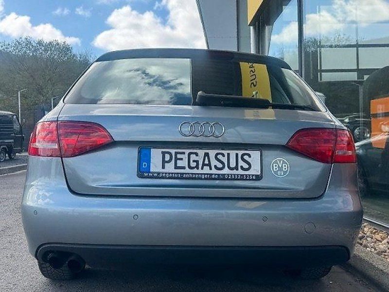 Audi A4 Avant Attraction PKW Kombi Klima Radio