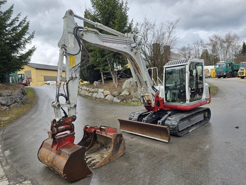 Takeuchi TB175