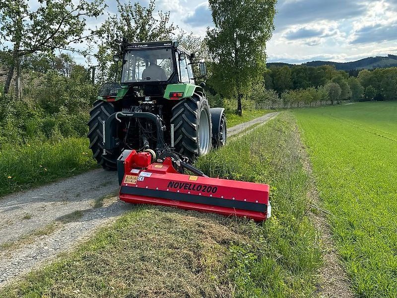 Omarv Seiten Böschungs  Novello 200