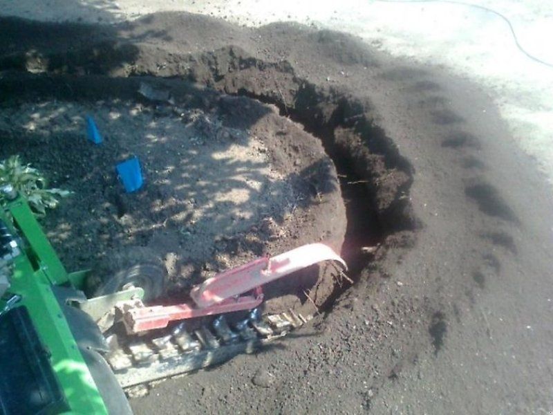 Grabenfräse Kabelfräse Schachtfräse Kanalfräse Drainagefräse