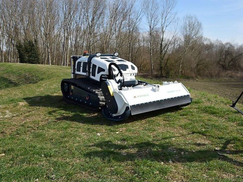 Hymach G70 Mulchraupe Funkraupe Mähraupe Geräteträger Forstraupe