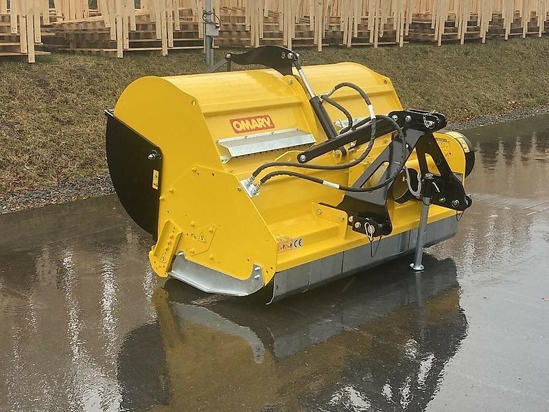 Omarv Schlegel   mit Sammelwanne