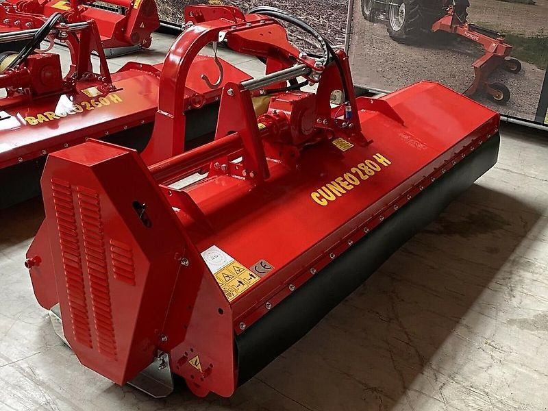 Omarv Schlegel   Mäher