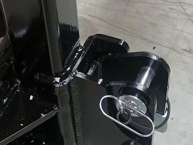 Omarv Böschungs Seiten  Schlegel Mähe