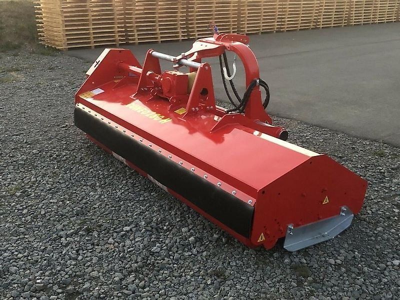 Omarv Schlegel   Mäher