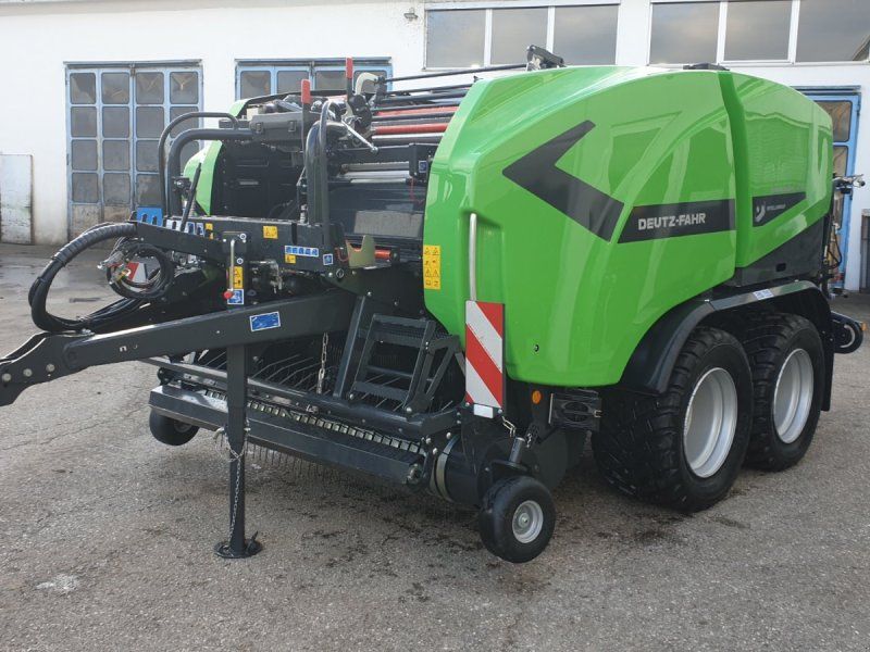 Deutz-Fahr FixMaster BP 335 OC 23mit Folien-Netzbindung und 3-D Wickler-