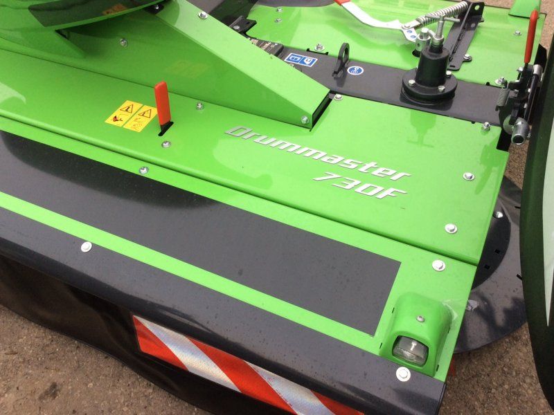 Deutz-Fahr DrumMaster 730 Fmit starrem Anbaubock-