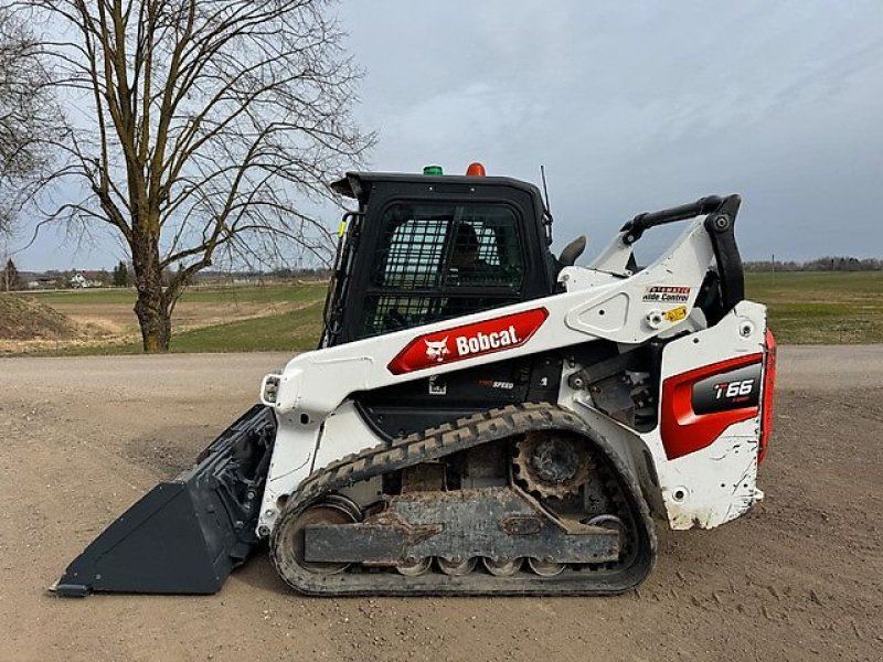Bobcat T66