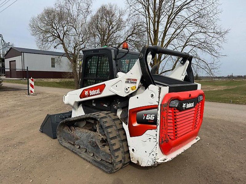 Bobcat T66