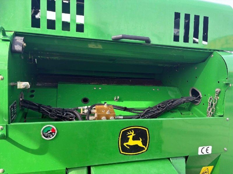 John Deere 578