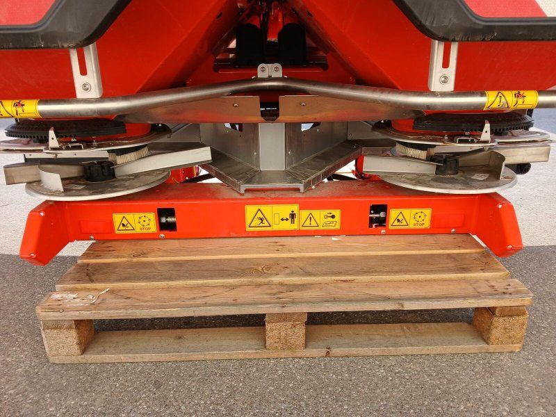 Rauch Axis 30.2 H EMC + W Isobus