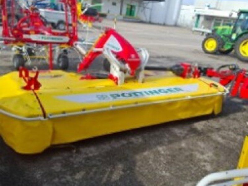 Pöttinger Mähwerk/Novacat F3100