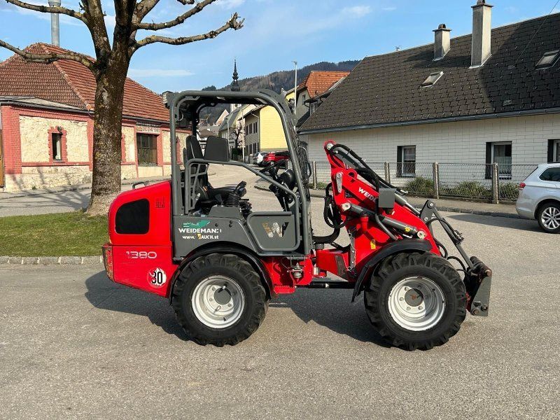 Weidemann WM 1380