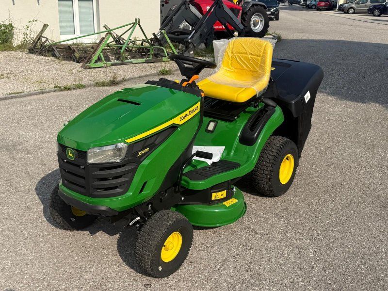 John Deere X147R