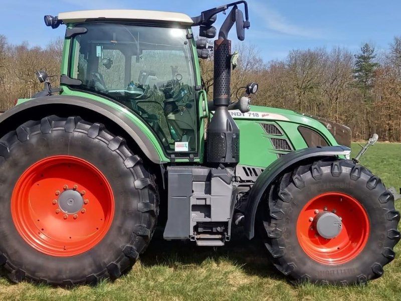 Fendt 718 Vario SCR Profi