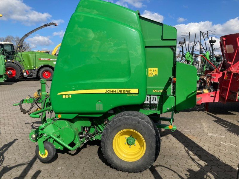 John Deere 864 Maxi Cut Special Edition