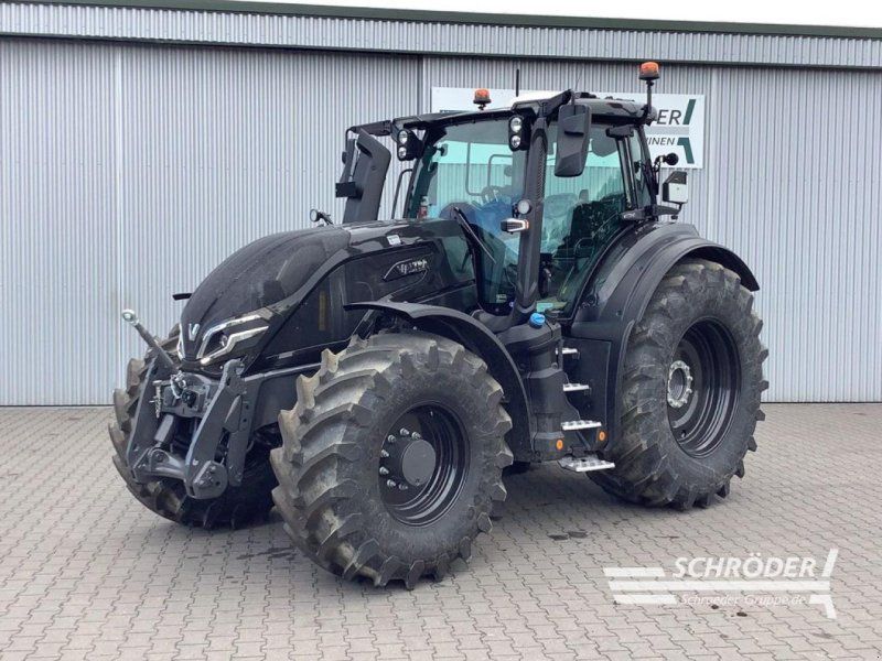 Valtra Q 245