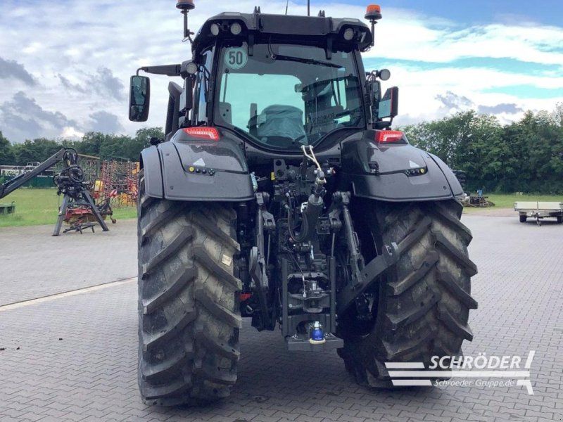 Valtra Q 245