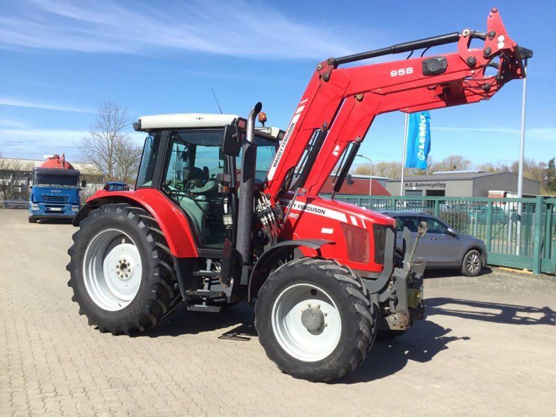 Massey Ferguson 6460