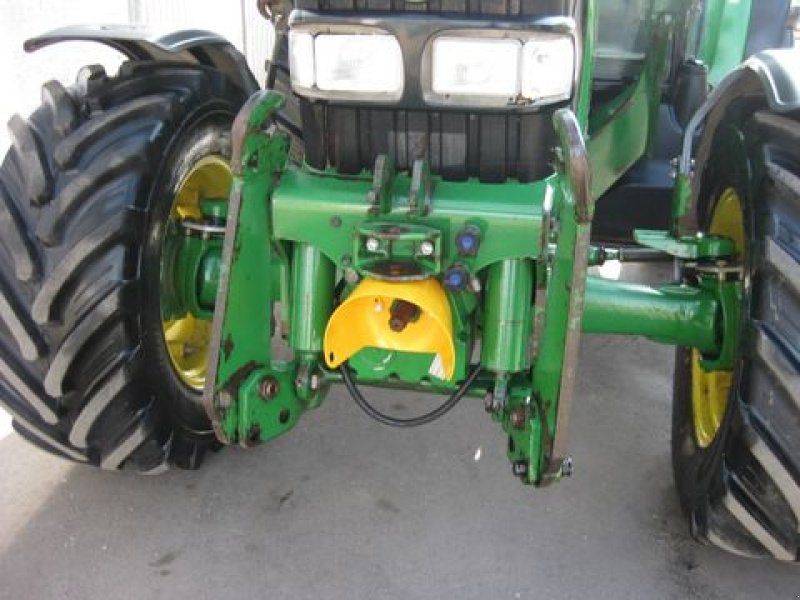 John Deere 5100 R