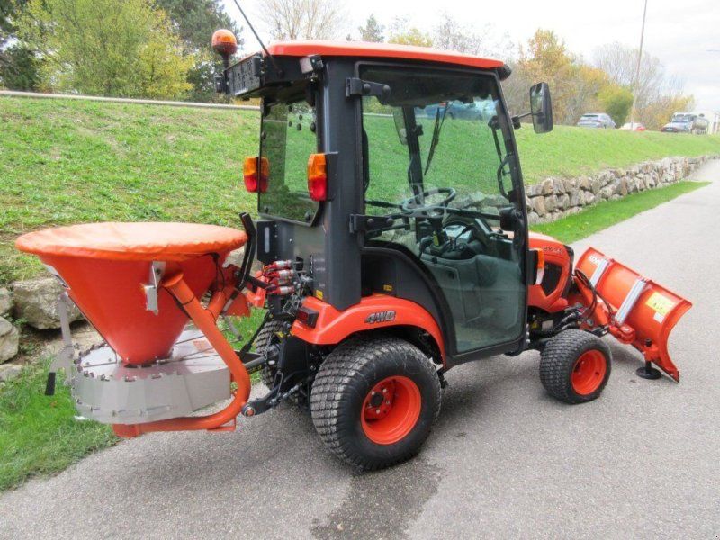 Kubota BX 261 mit Kabine