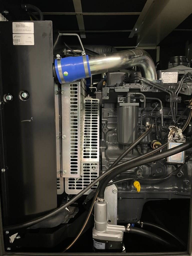 Iveco NEF45TM3 - 132 kVA Generator - DPX-19792