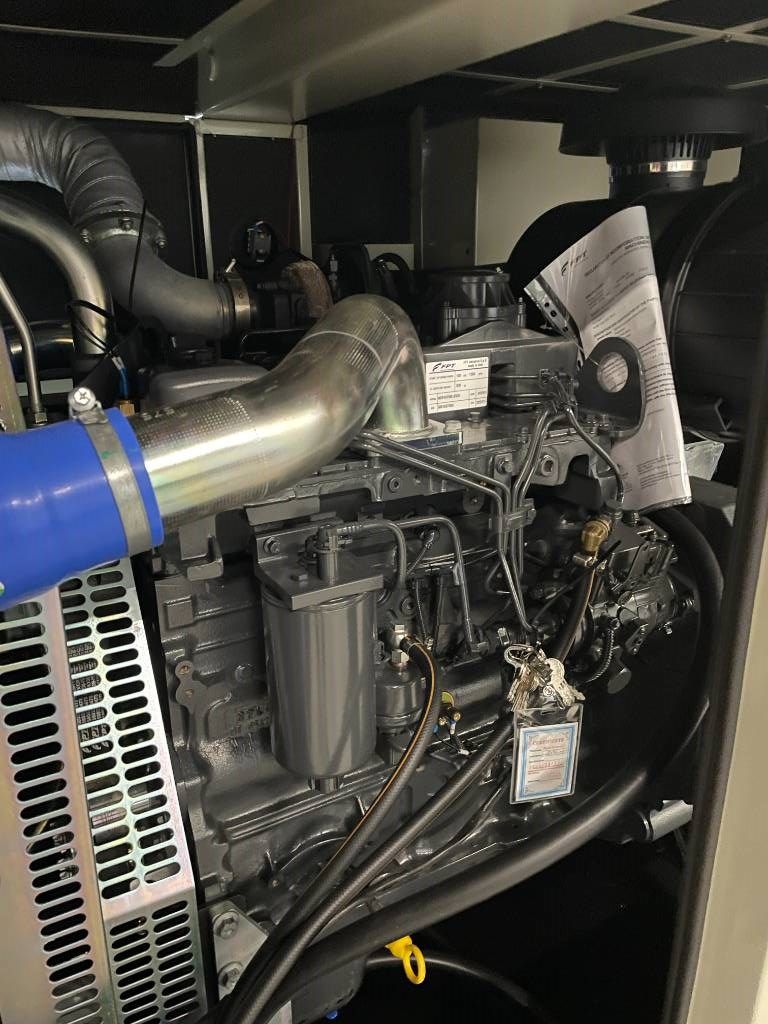 Iveco NEF45TM3 - 132 kVA Generator - DPX-19792