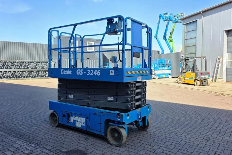 Genie GS3246 Electric, Batteries(12-2024), Working Heigh