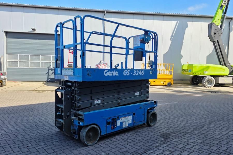 Genie GS3246 Electric, Batteries(12-2024), Working Heigh